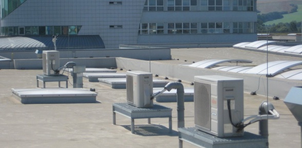 Preciz Projekt: Instalace klimatizačních jednotek Fujitsu 